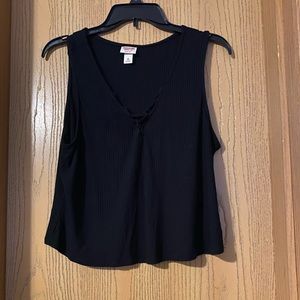 Criss-cross crop top